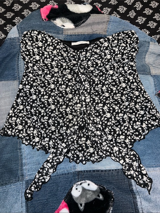 Lush Tops - Strapless Floral Top